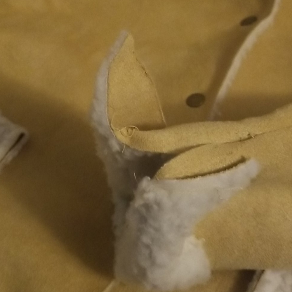 Coat - Picture 5 of 5